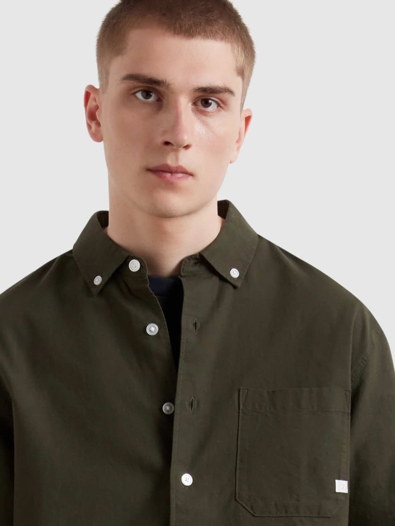 Brewer Box Fit Oxford Shirt In Evergreen - Image 4