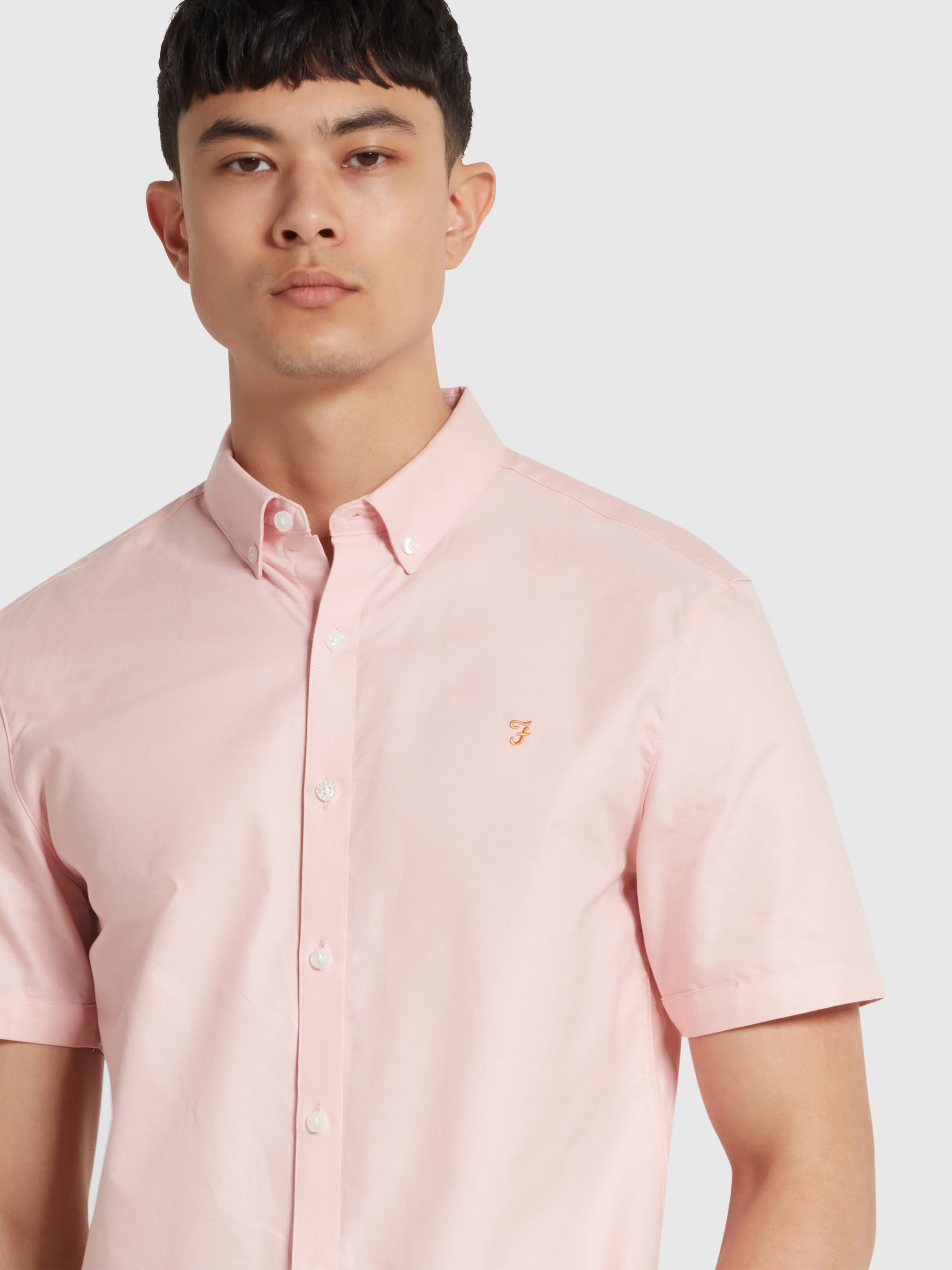 Brewer Short Sleeve Oxford Shirt In Powder Pink - Image 3