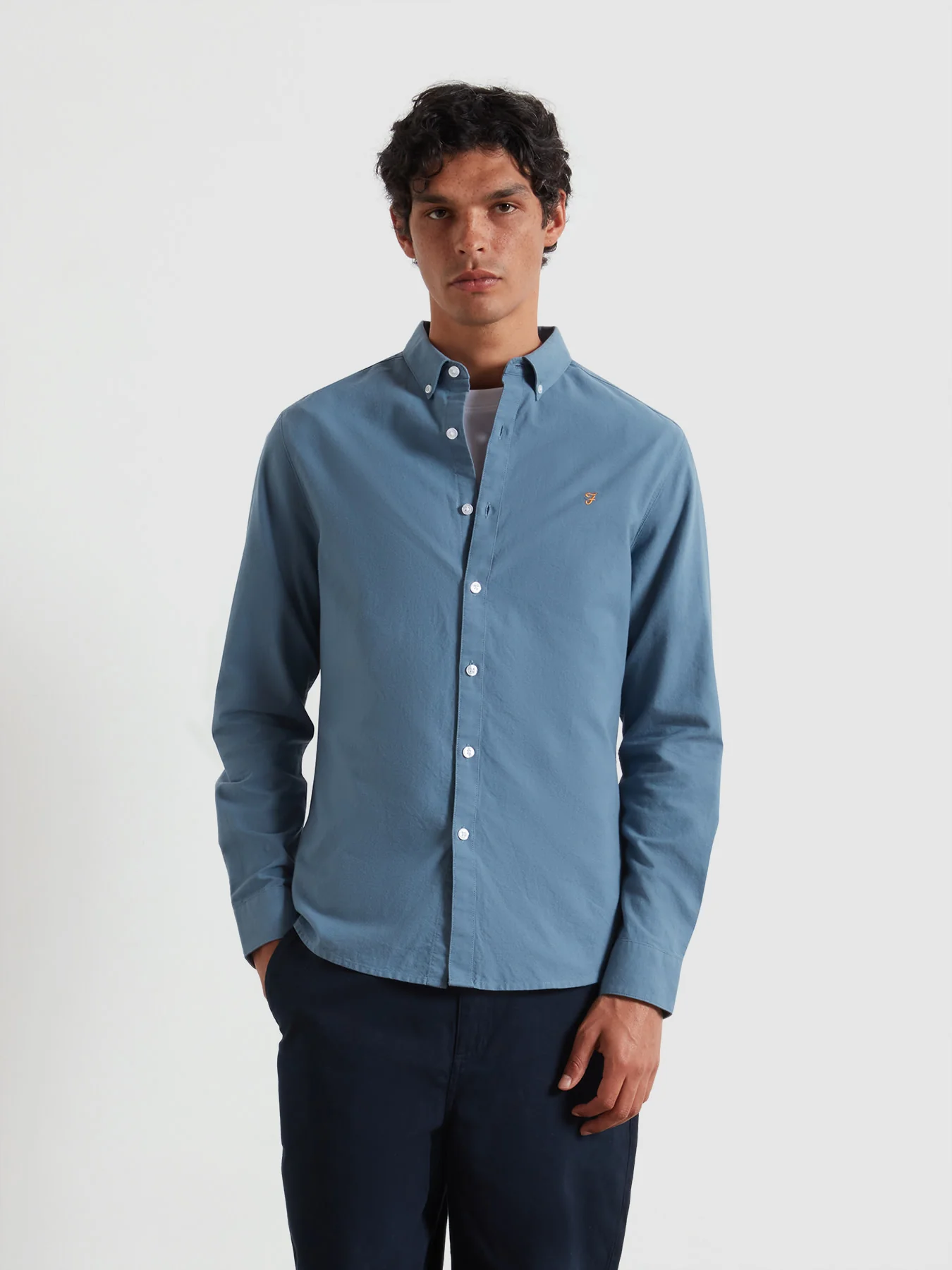 Brewer Slim Fit Organic Cotton Oxford Shirt In Chalk Blue