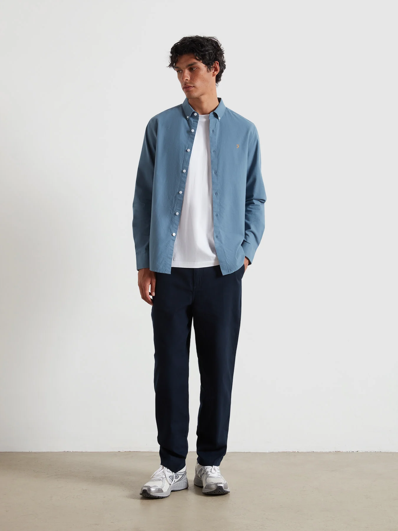 Brewer Slim Fit Organic Cotton Oxford Shirt In Chalk Blue - Image 2