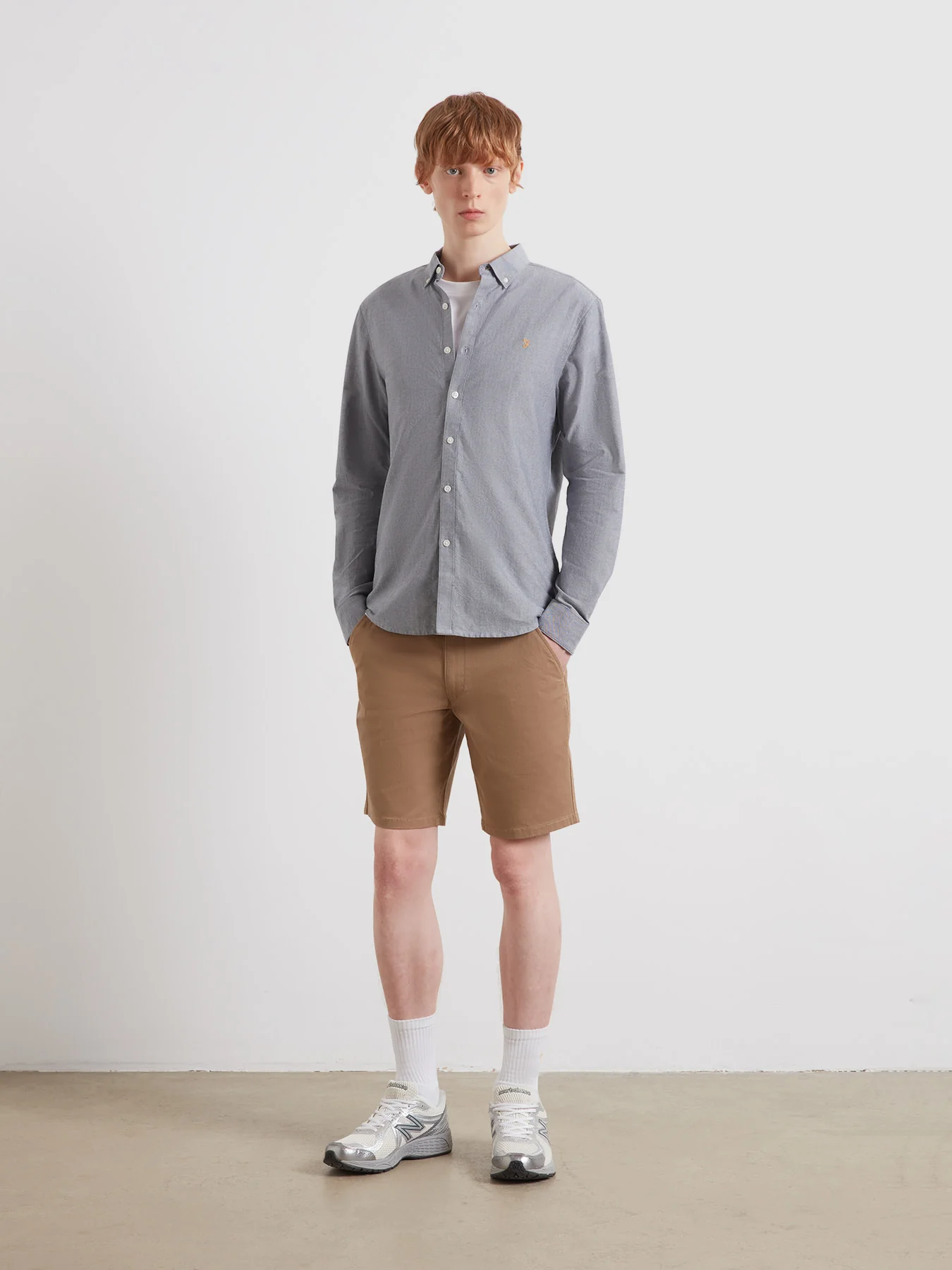 Brewer Slim Fit Organic Cotton Oxford Shirt In White/True Navy - Image 2
