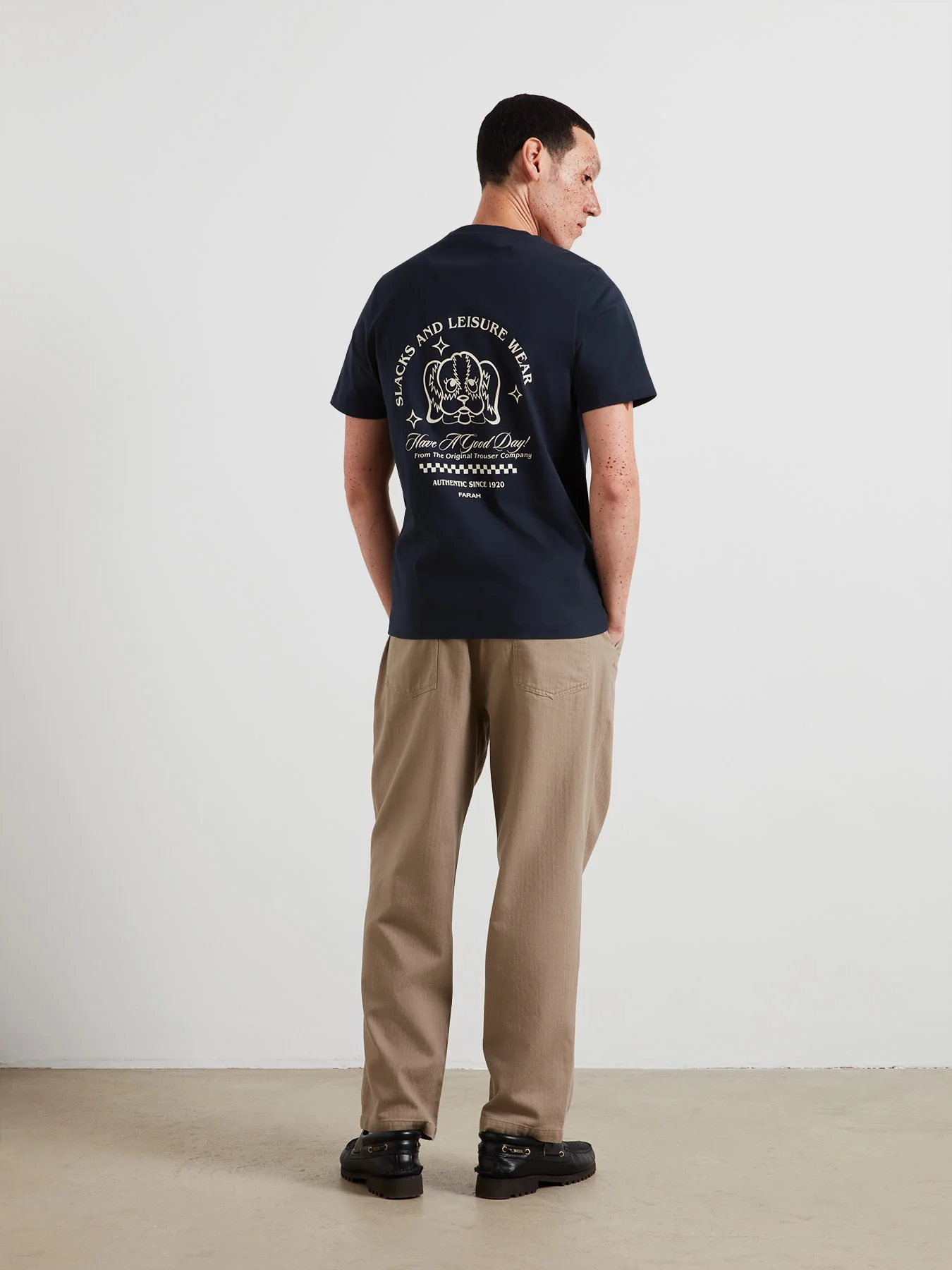 Byron Graphic T-Shirt In True Navy - Image 3