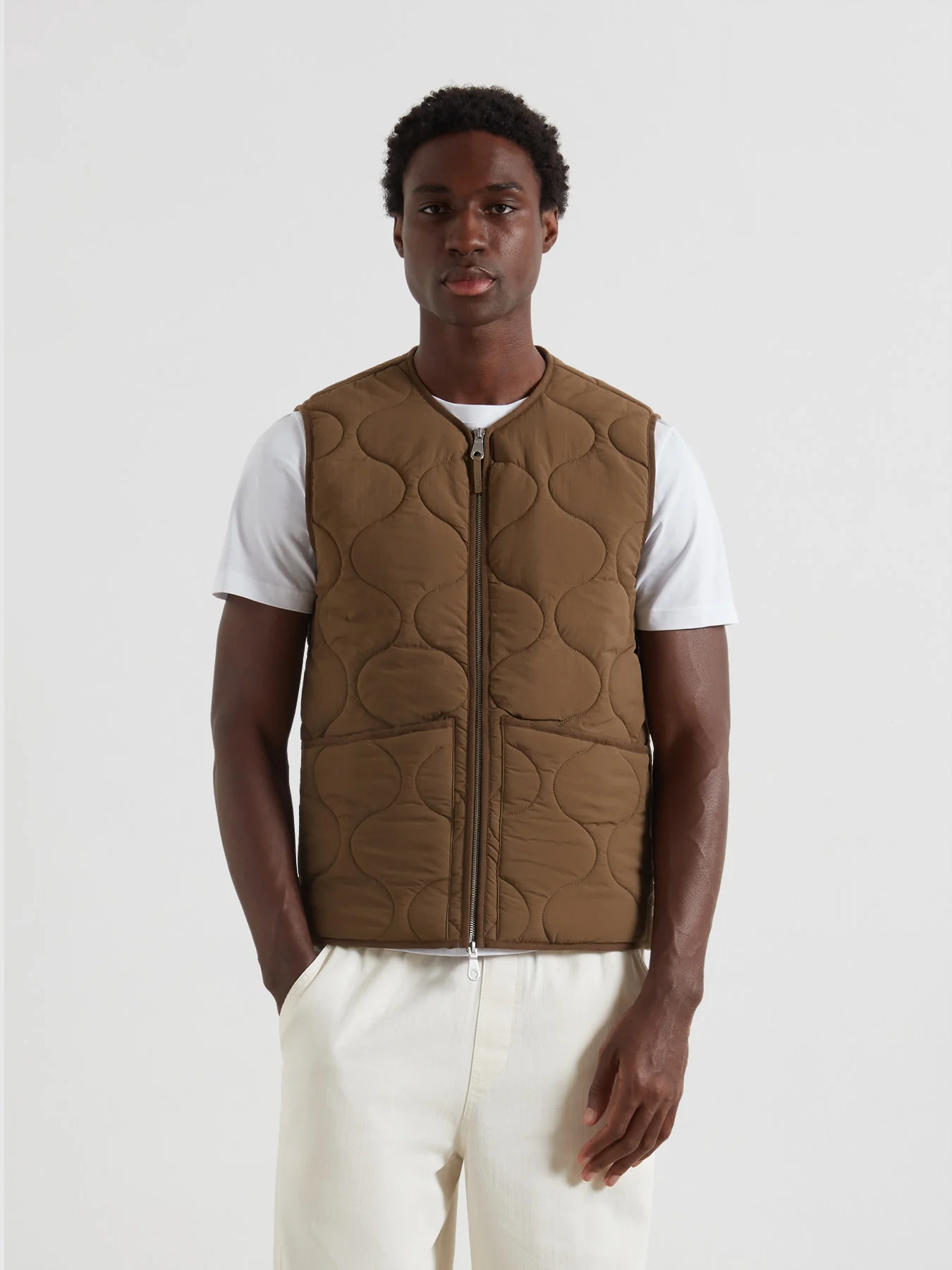 Campbell Quilted Gilet In Clove Brown