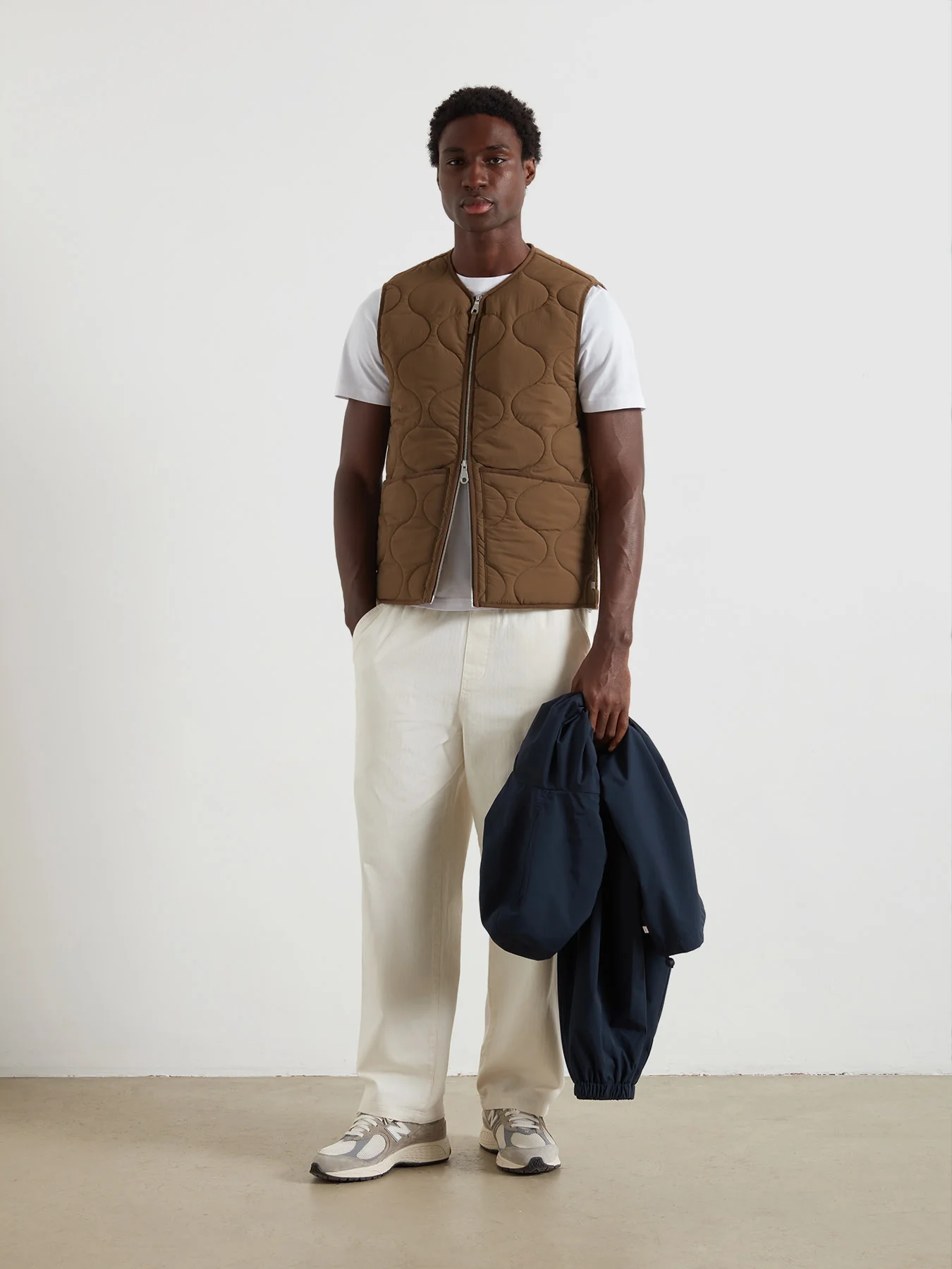 Campbell Quilted Gilet In Clove Brown - Image 2