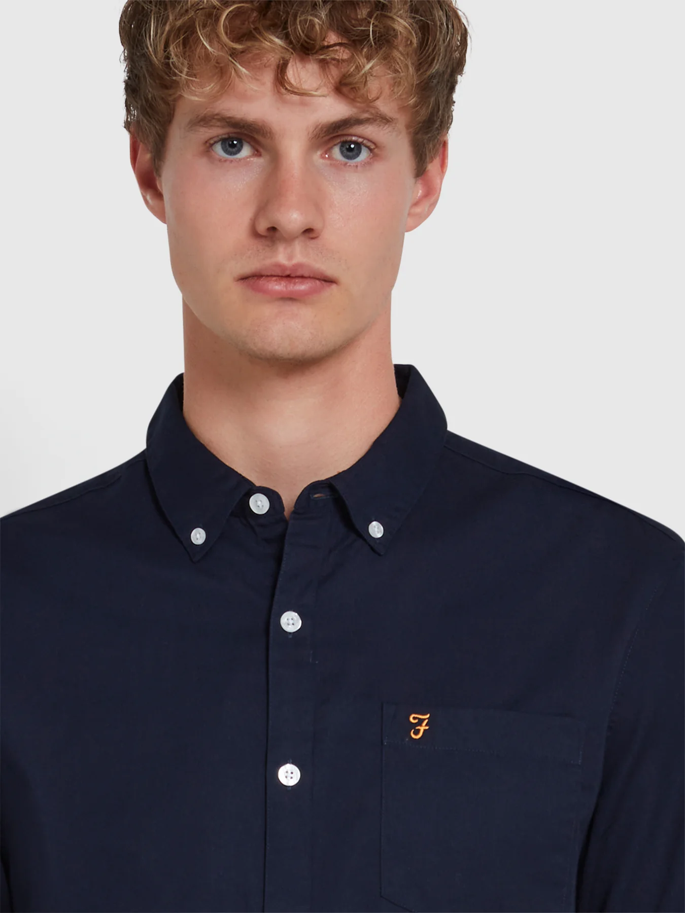 Carlson Short Sleeve Shirt In True Navy - Image 4