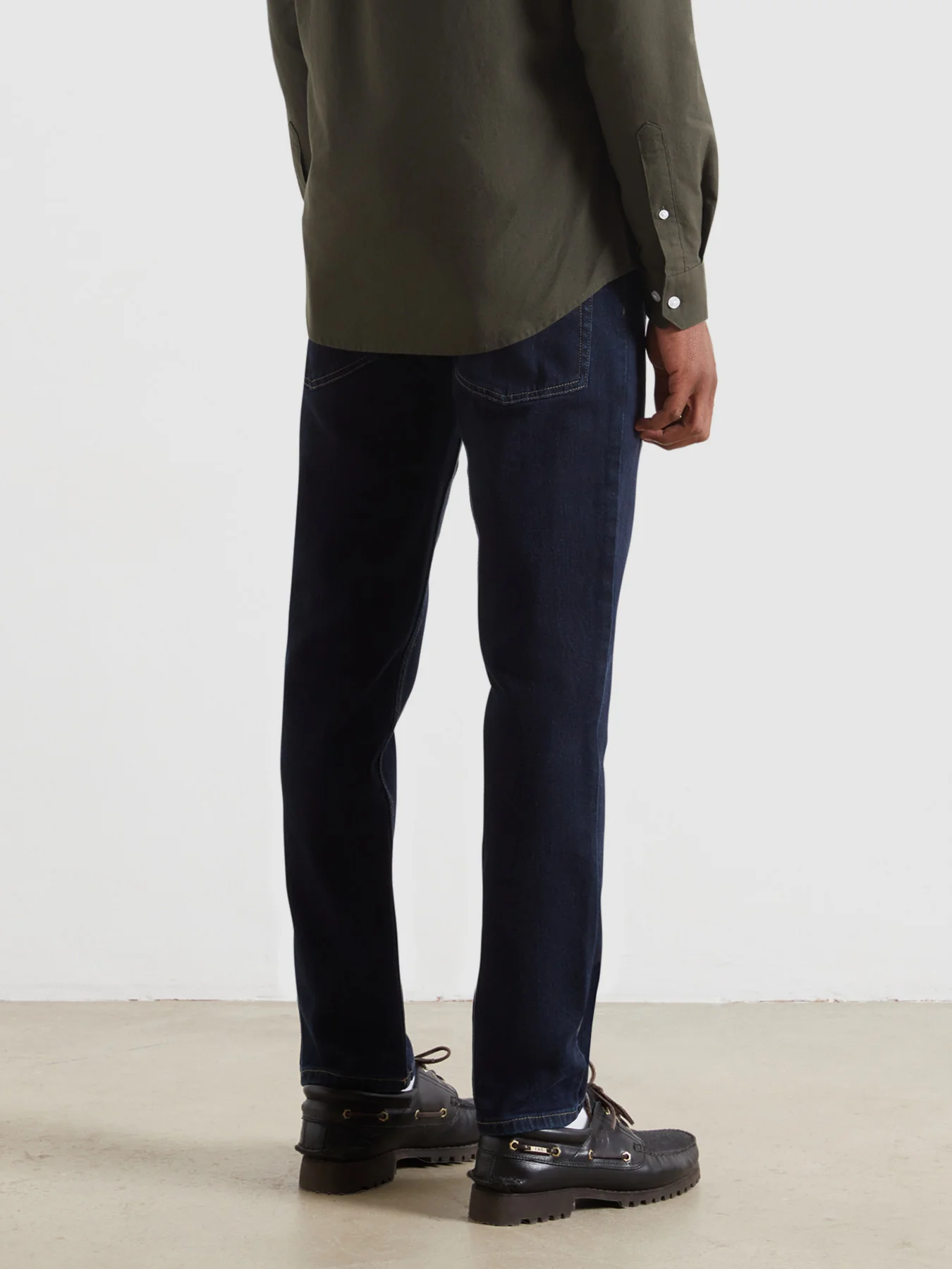 Elm Slim Fit Jeans In Rinse Denim - Image 3