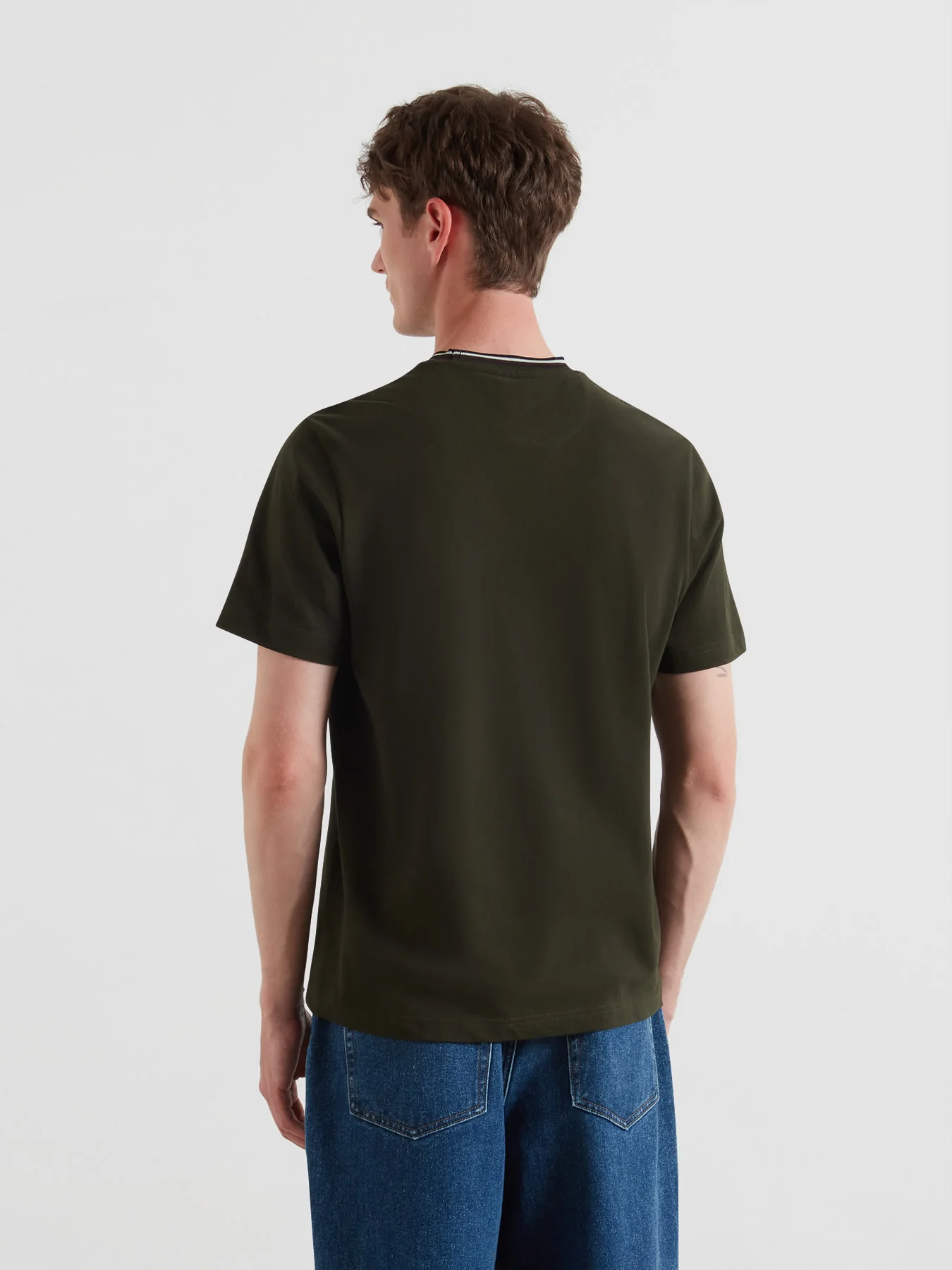 Elton Tipped Pique T-Shirt In Evergreen - Image 3