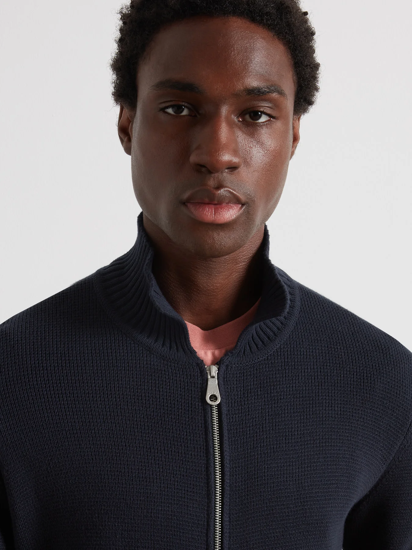 Geller Zipped Cardigan In True Navy - Image 4