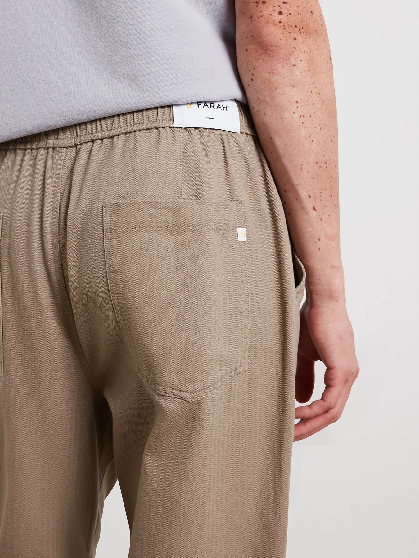 Greenport Loose Fit Herringbone Trousers In Ashen Taupe - Image 4