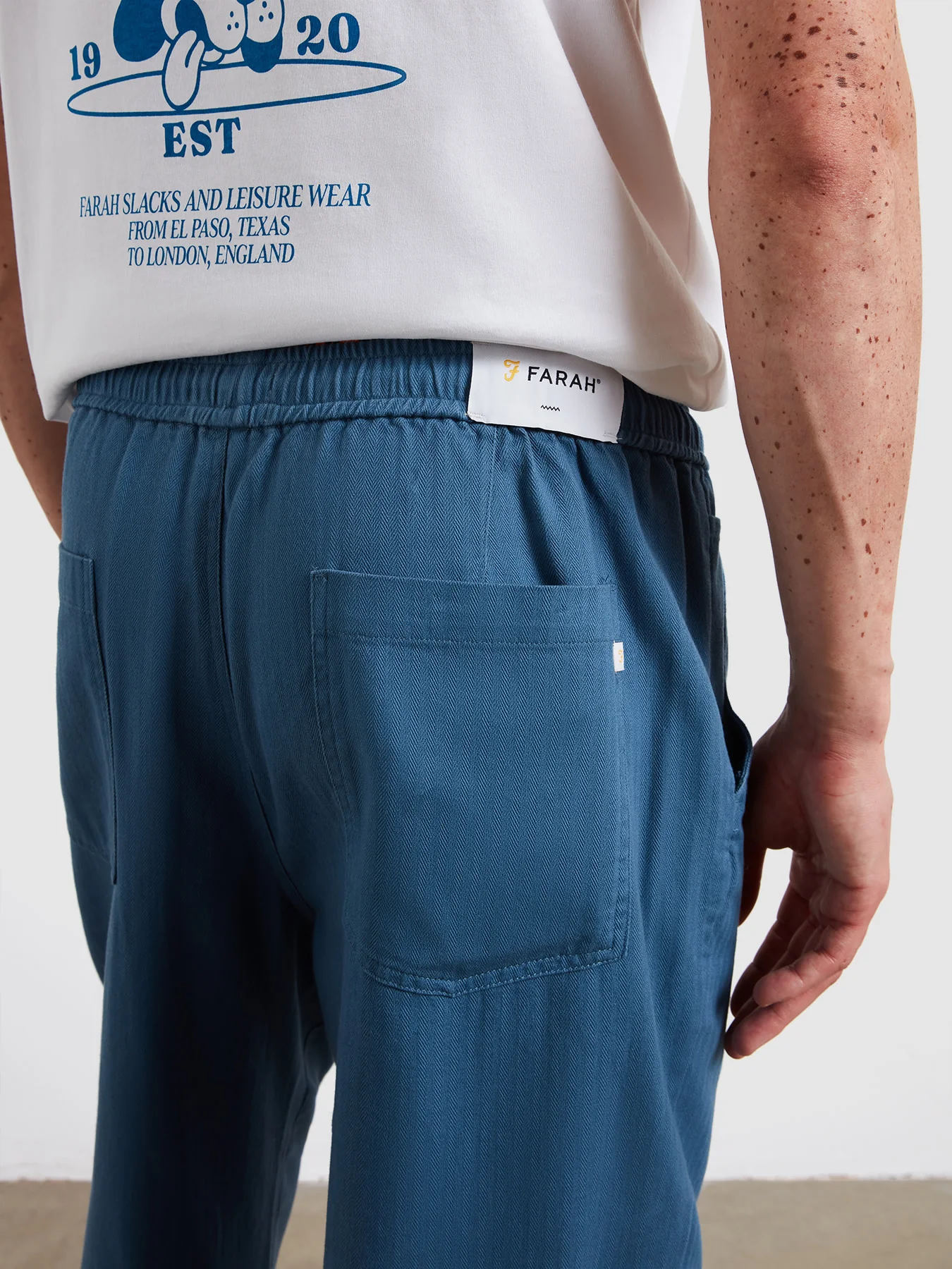 Greenport Loose Fit Herringbone Trousers In Blue Tide - Image 4
