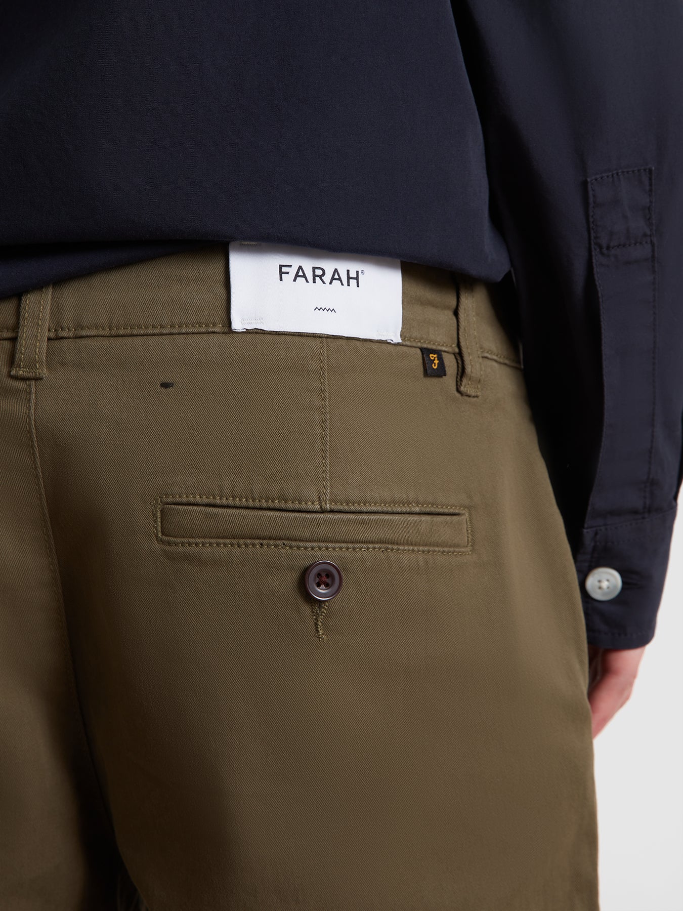 Hawk Chino Shorts In Olive Green - Image 4
