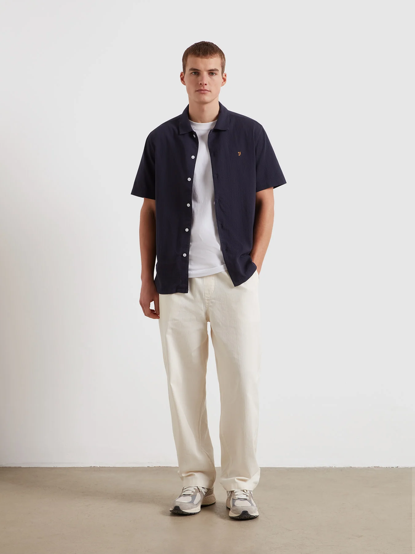 Kirby Short Sleeve Shirt In True Navy - Image 2