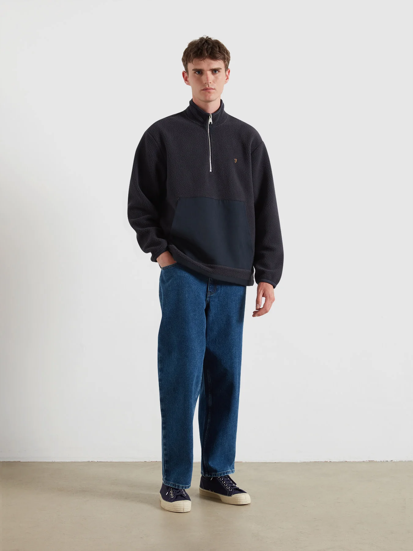 Mews Fleece In True Navy - Image 2