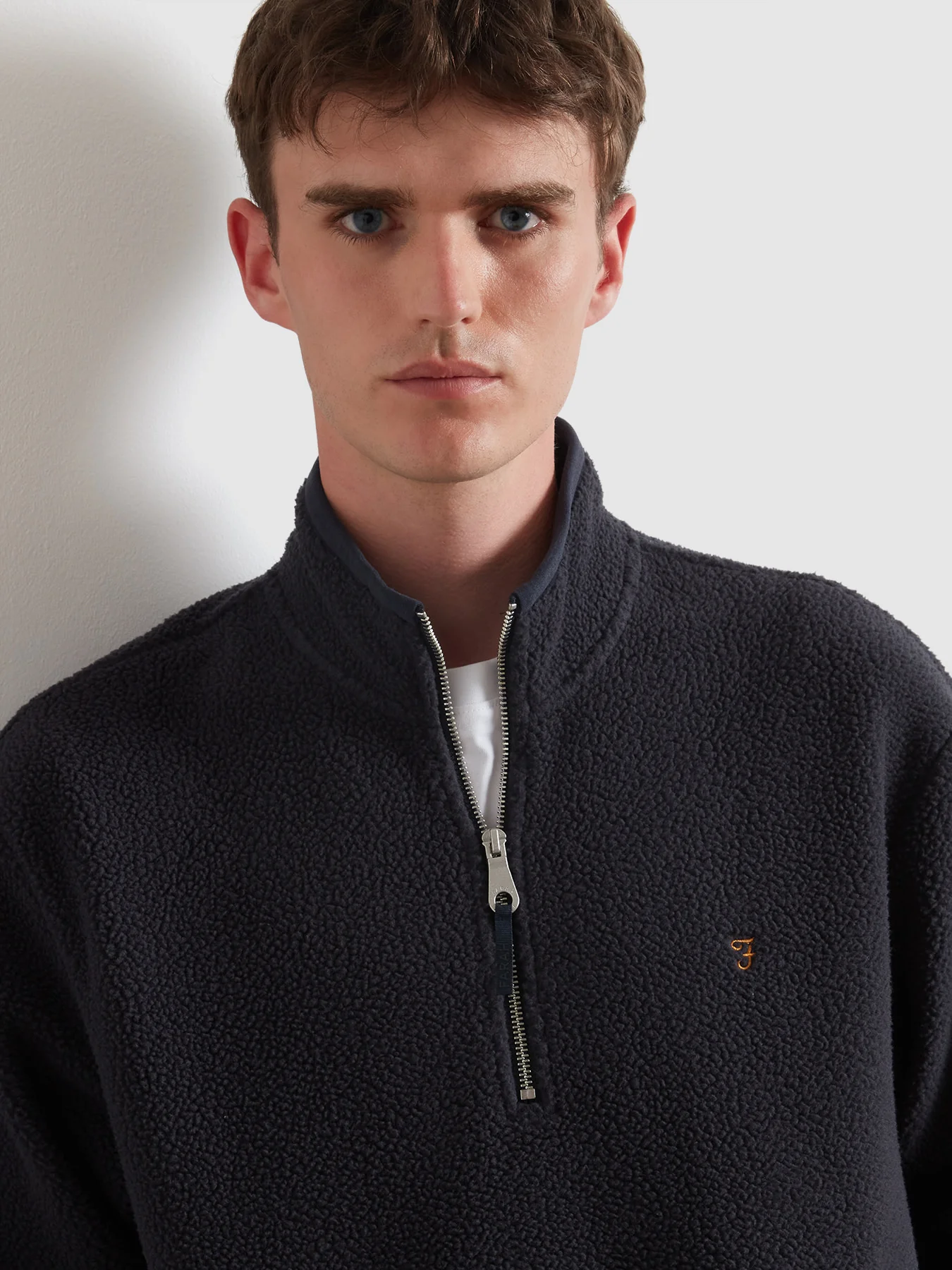 Mews Fleece In True Navy - Image 4