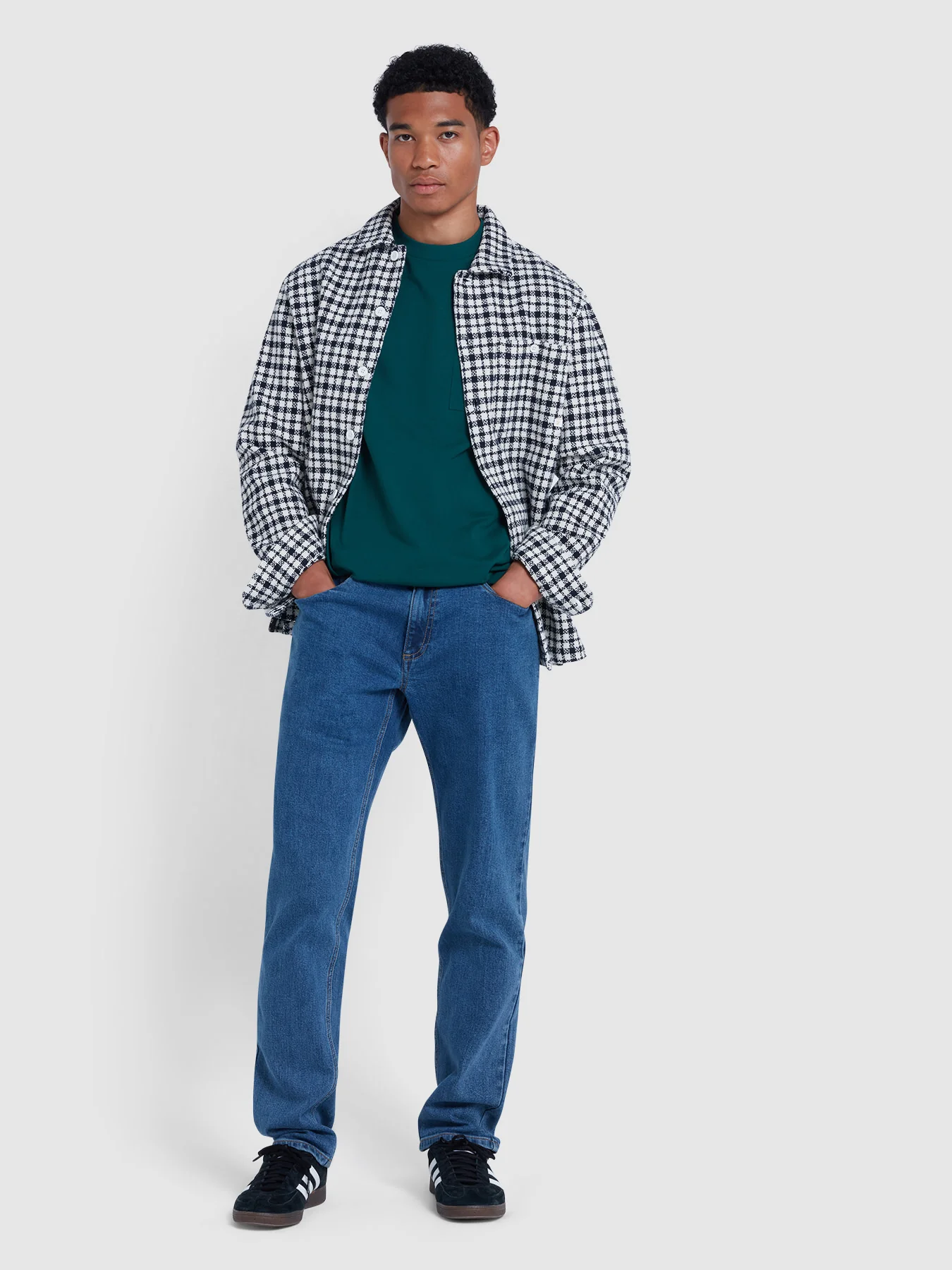 Stacy Regular Fit Pocket T-Shirt In Botanic Green - Image 3