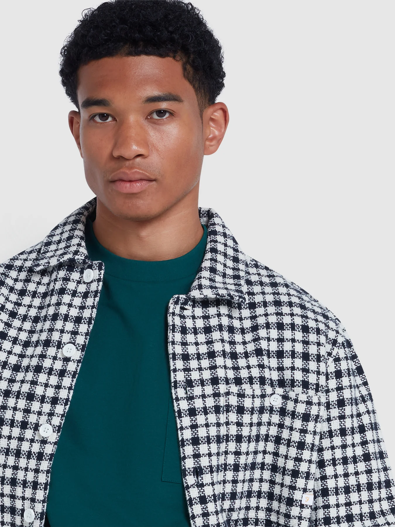 Stacy Regular Fit Pocket T-Shirt In Botanic Green - Image 4