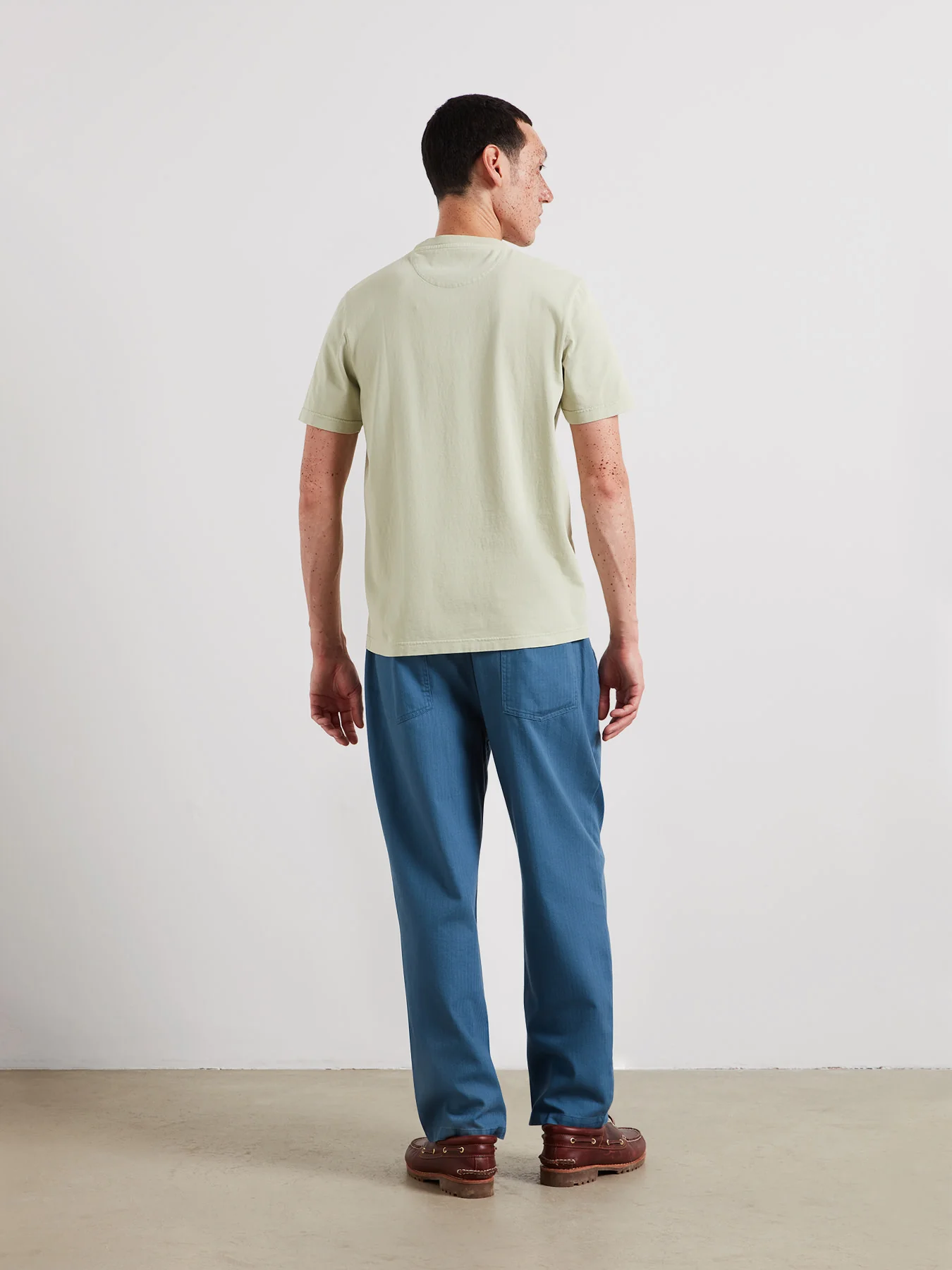 Stacy Pocket T-Shirt In Green Shade - Image 3