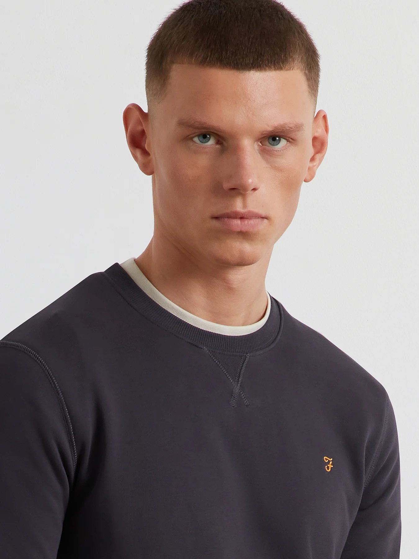Tim Organic Cotton Crew Neck Sweatshirt In Submarine Grey - Image 4