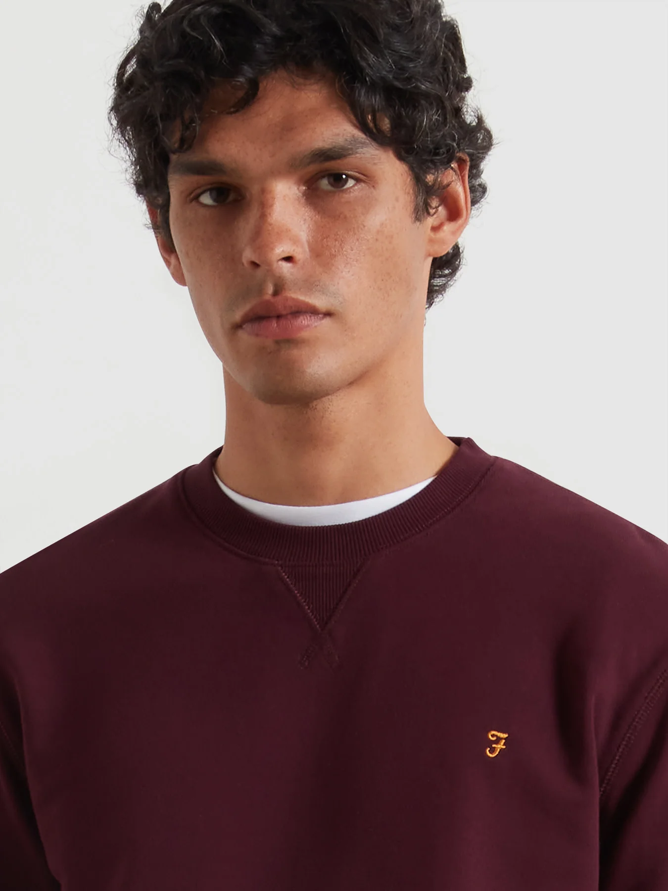 Tim Organic Cotton Crew Neck Sweatshirt In Bordeaux - Image 4