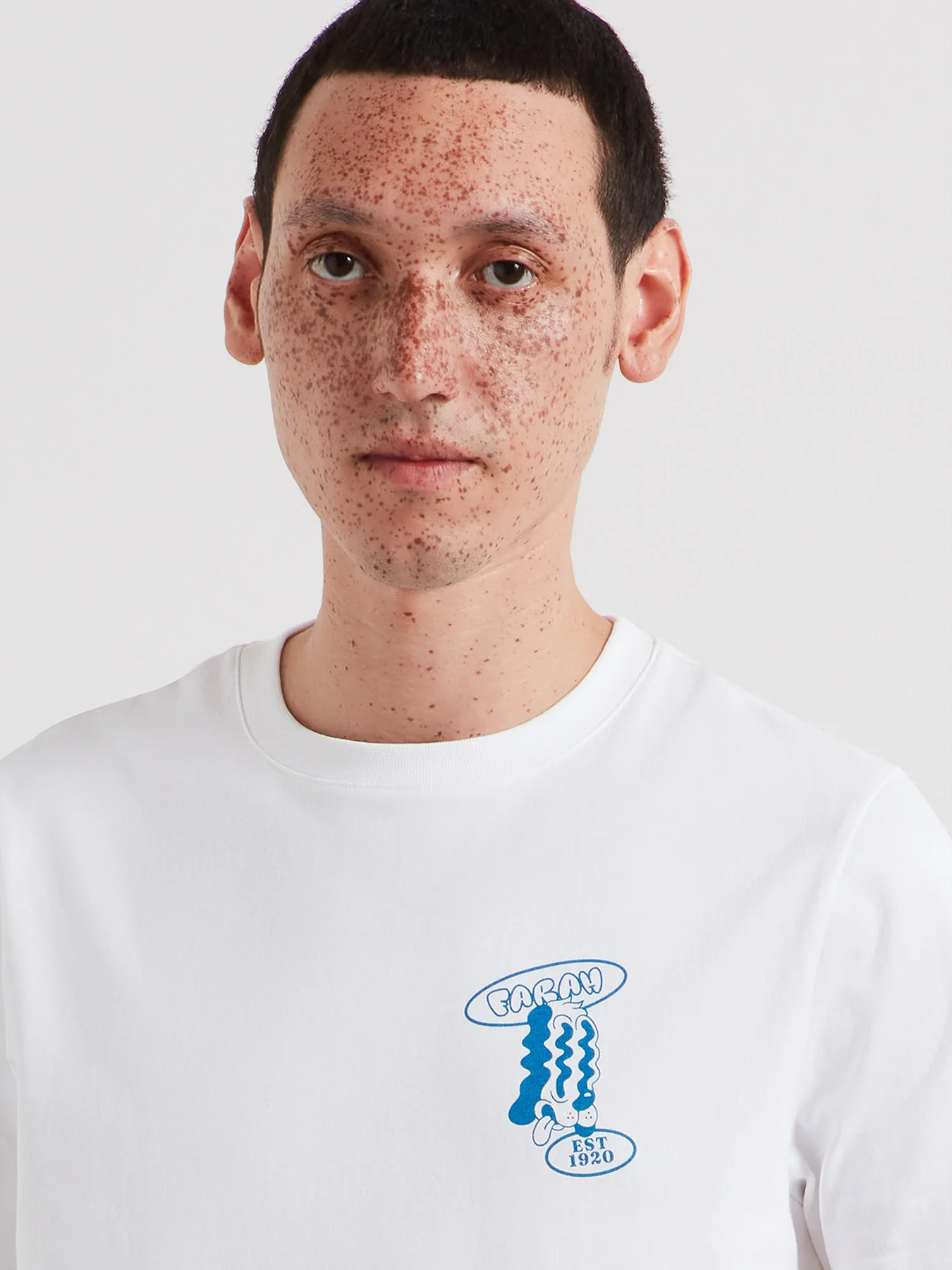 Tristan Graphic T-Shirt In White - Image 4